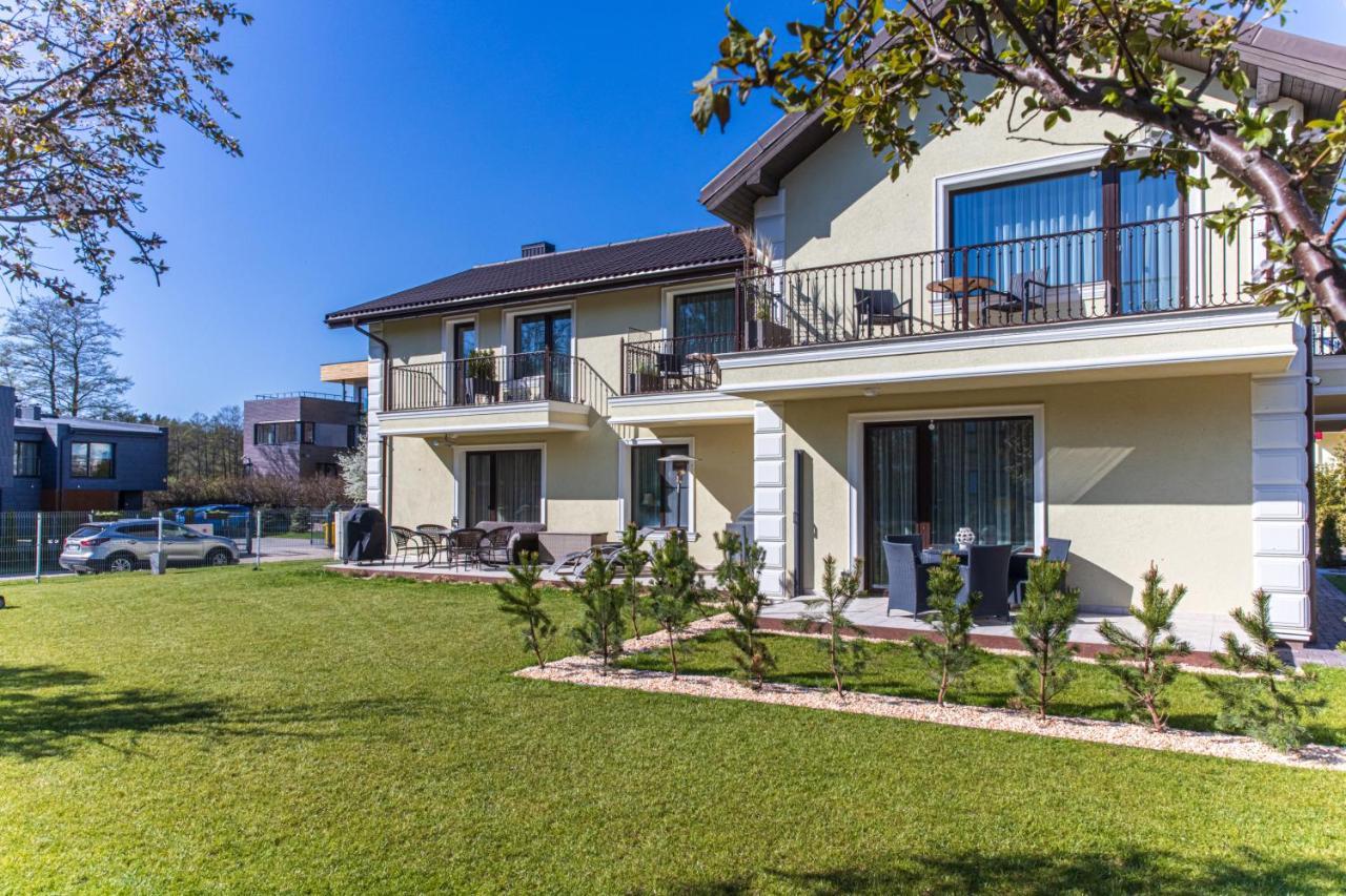 Sakura_Inn Паланга Экстерьер фото