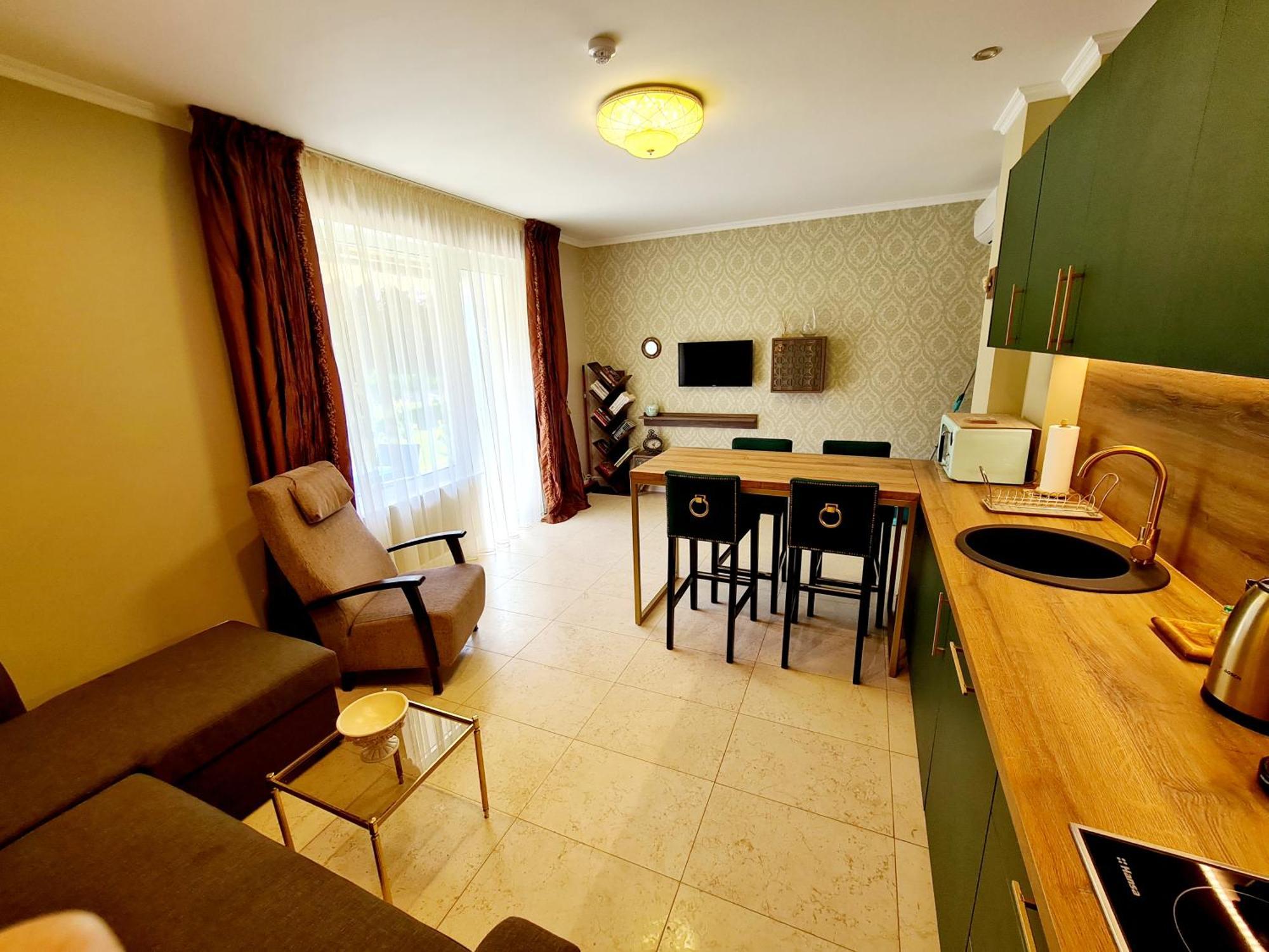 Sakura_Inn Паланга Экстерьер фото